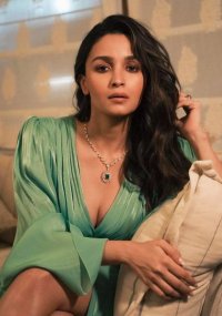 alia bhatt_teluguvox 2